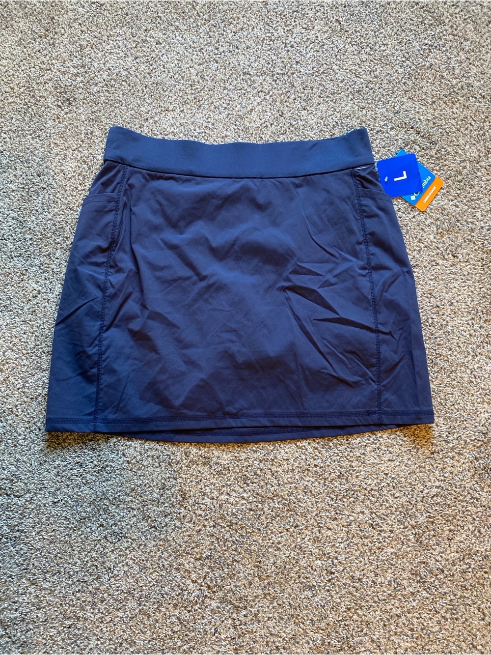 Columbia NWT Women’s Omni-Shade Navy Performance Skort Size Large